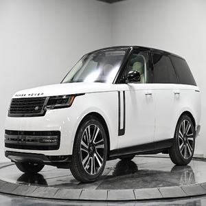 Venta de Range Rover SE 2023, 395 hp, Motor Turboalimentado de 6 Cilindros, Tracción en las Cuatro Ruedas, Cuero, ACC, Equipamiento de Alta Gama, Techo Panorámico R20 - Product Image 1
