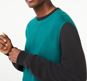 Opulent Vente en gros Streetwear Sweat-shirt à col rond en molleton à manches longues pour hommes, parfait pour les vêtements d'extérieur d'hiver - Product Image 4