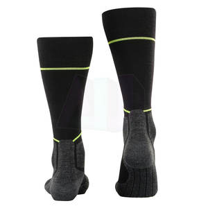 Calcetines Deportivos Ligeros de Alto Rendimiento, Absorbentes de Sudor y Transpirables para Uso en Invierno, Entrenamiento Atlético - Product Image 2