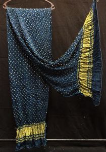 Dupatta Moderna de Seda Modal para Bodas y Fiestas, Diseño Étnico, Suave, Ligera y de Secado Rápido - Product Image 2