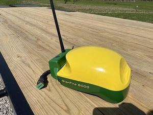 Récepteur GPS John Deere STARFIRE 6000 RTK neuf, direction automatique, moteur numérique, pompe, boîte de vitesses, roulement SF3, précision 2 ans - Product Image 2