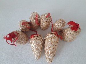 Meilleure vente 2022 fournitures de décoration de noël bon marché-décoration d'arbre de noël pin pour vieille maison pour noël - Product Image 6