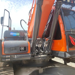 Doosan รถขุด DX225มือสอง Doosan ของแท้ DX225 - Product Image 3