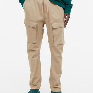 Conjunto de chándal cortavientos con cremallera superior de 2 piezas de nailon ligero con diseños personalizados para hombre Servicio OEM informal para temporadas de invierno - Product Image 4