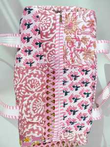 Bolsa de Viaje Deportiva de Lona Acolchada con Diseño de Patchwork de Algodón HANDBLOCK, Estilo Urbano, 20 Pulgadas, Unisex, con Cierre y Barra de Arrastre, Modelo Fab 06 - Product Image 6