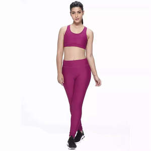 2025 nueva llegada conjunto de Yoga profesional para mujer Unisex de talla grande patrón sólido pantalones cortos de Yoga al por mayor nuevo diseño - Product Image 1