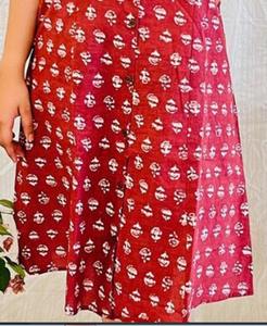 Robe indienne en coton faite à la main imprimé de blocs de fleurs tenue d'été décontractée pour les femmes personnalisé mariée mariage cadeau ODM robe de voyage - Product Image 3