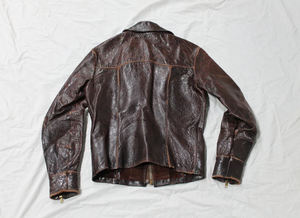 Chaqueta de Cuero Genuino Personalizada de Nuevo Estilo para Hombre, Chaqueta con Capucha de Cuero Genuino, Chaqueta Bomber Vintage Desgastada Sólida a Medida - Product Image 5