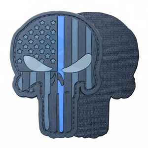 2024 nuevo diseño de parches de PVC de goma personalizados bordados accesorios de ropa de PVC suave con decoración de lentejuelas por encargo - Product Image 1