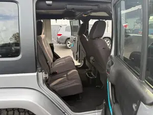 JEEP WRANGLER UNLIMITED SAHARA 2013 USADO, Volante a la Izquierda/Derecha - Product Image 3