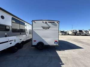 Casa Contenedor Móvil Prefabricada Moderna de Lujo Usada, Modelo F-o-r-e-s-t R-i-v-e-r Wildwood Fsx 164R-B-L-E - Product Image 5