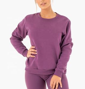 เสื้อสเวตเตอร์คอกลมแขนยาวของผู้หญิงทรงพอดีตัวเป็นประจำเสื้อสเวตเชิ้ตไหล่ตกสำหรับผู้หญิงโลโก้แบบกำหนดเอง - Product Image 3