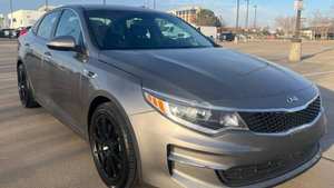 Kia Optima Sedán 2017 Usado, Automático, Asientos de Cuero, Techo Panorámico - Product Image 3