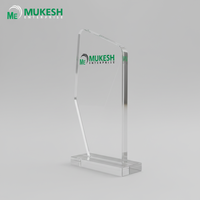 Trophée personnalisable en acrylique poli durable, gravé et imprimé en typographie, pour récompenses d'entreprise et de formation