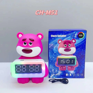 Altoparlante Bluetooth carino orso con LED RGB, Design orologio, USB-C per cellulare universale e dispositivo Bluetooth - Product Image 4