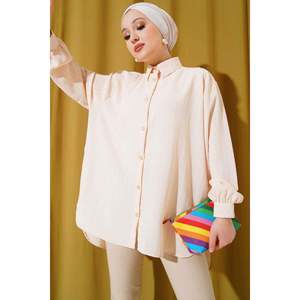 เสื้อลาย LINDA OVERSIZE สีเบจ - Product Image 1