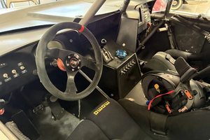 LISTO PARA CONDUCIR - USADO, VOLANTE A LA IZQUIERDA |   Volante a la derecha |   JIMCOOSS TROPHYYSS TRUCKKSS - Product Image 4