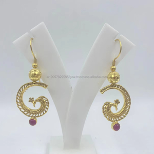 Pendientes colgantes chapados en oro de estilo clásico religioso atemporal elegante turquesa principal para Bodas de mujeres fiestas regalo clásico - Product Image 1