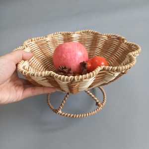 Panier à fruits en rotin tissé à la main - Product Image 4