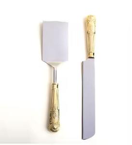 Ensemble de couteaux et de serveurs à gâteau pour les mariages très demandés - Product Image 4