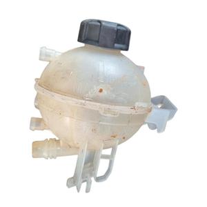 Réservoir de liquide de radiateur PEUGEOT 3008 Série YH01 Diesel 1500 (16>23) - Product Image 2