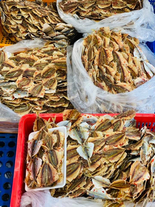 Vente chaude Séché Jaune Stripe Trevally poisson collation séchée au soleil avec du piment goût épicé chaud délicieux Snack de fruits de mer faible en gras - Product Image 6