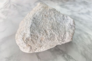 Pyrophyllite Lump for <b>Lead</b> <b>Pencil</b> Cores and Crayon Fillers with Smooth Writing and High Softness Properties - Product Image 3