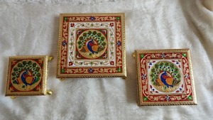 Juego de 3 Chowkis Set Chowkis para Pooja Taburete Chokis de madera Pooja Chowki Meenkari Choki Diwali Puja Accesorio - Product Image 2