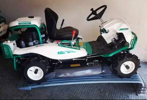 Tractor cortacésped OREC de alta productividad, potencia de 1800W, producto Original ligeramente usado, Tractor cortacésped de conejo bastante usado - Product Image 5