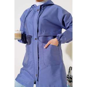 Snap-On Hooded Lilac Trench Coat para Mujer - Product Image 3