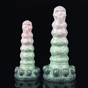 Plug anal en silicone liquide pour hommes et femmes, design crâne d'Halloween, jouet sexuel - Product Image 1