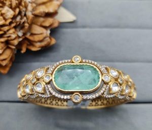 B0racelet เพชรที่ทันสมัยประกายเพทายกำไลข้อมือเพชรสุดอินเทรนด์ดีไซน์รูปใบโคลเวอร์สุดหรูสำหรับผู้หญิงและเด็กผู้หญิง - Product Image 3