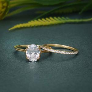 Anillo de Compromiso con Diamante Cultivado en Laboratorio con Corte Ovalado Estilo Antiguo, Certificado IGI, VVS, con Engaste de Oro de 14k para Mujer - Product Image 1