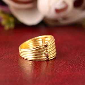 2024 Dazan New Ins 18K chapado en oro sin deslustre anillo impermeable a rayas Vintage de alta calidad para ramo - Product Image 4
