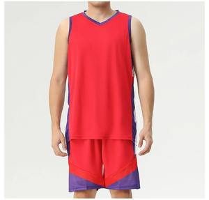 Dernière conception de maillots de basket-ball personnalisés réversibles sublimés, uniforme de maillot de basket-ball bon marché camouflage - Product Image 1