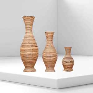 Vase à fleurs de style Art déco vintage en rotin naturel - Product Image 3