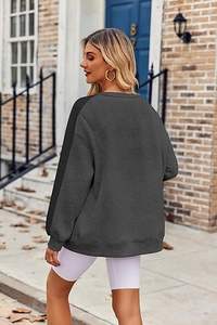 Sudadera con capucha y cuello redondo de manga larga de invierno informal para mujer con logotipo personalizado 2025 - Product Image 2