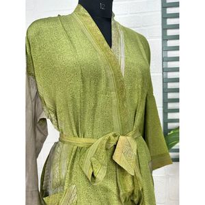 Kimono vintage en crêpe de soie, léger et luxueux, robe de chambre douce et confortable, cadeau idéal pour femme, pour les soirées, tissé pour le printemps - Product Image 4