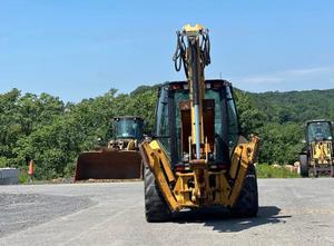 จัดส่งฟรี CAT-420E รถตักดินรุ่น EPA CE ได้รับการรับรองจาก Eaton กระบอกไฮดรอลิกปั๊มแกนมอเตอร์เกียร์ PLC - Product Image 3