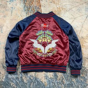Chaqueta de satén de hermandad griega personalizada | Chaqueta de bombardero de grúa bordada | Ropa griega elegante para amantes de la moda de hermandad - Product Image 2