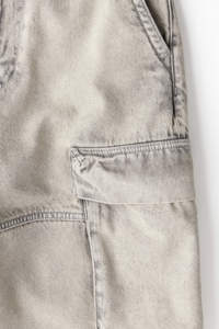 Short en jean cargo ample de couleur beige clair délavé vintage personnalisé pour les shorts aux genoux multi-poches personnalisés pour hommes - Product Image 5