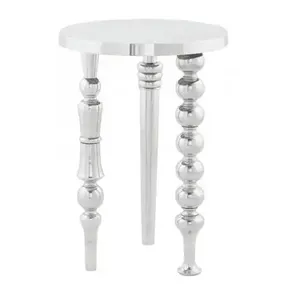 Table en aluminium moderne finie plaquée argent Design élégant fait à la main en gros Table d'appoint fantaisie décorative de chambre meilleure vente - Product Image 2