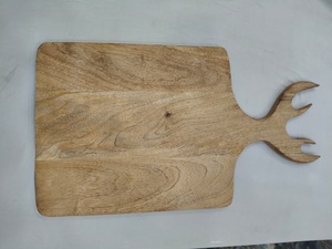 CRAFTS GALORE Tabla de Cortar Rectangular de Madera Resistente, 1.5 cm de Grosor, Apta para Lavavajillas, para Carnicería, Aves y Pescado, con Diseño Duradero - Product Image 1