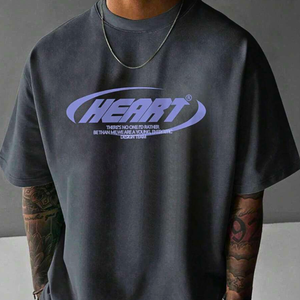 เสื้อยืดแขนสั้นลายกราฟิกสำหรับผู้ชายโอเวอร์ไซส์โชว์ไหล่เสื้อยืดลายกราฟิกสำหรับวัยรุ่นใส่ออกกำลังกายและเครื่องแต่งกายแนวสตรีท - Product Image 4