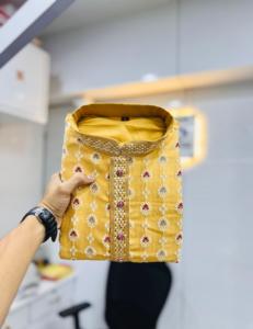 Top vente Jacquard soie Kurta pyjama ensemble hommes décontracté Festival porter indien pakistanais vêtements genou longueur fantaisie Kurta - Product Image 2