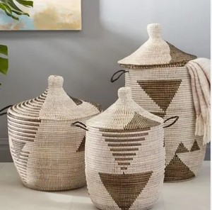 Juego de 3 Cestas de Almacenamiento Tejidas de Pasto Marino Rústico de Alta Calidad, Ecológicas, con Asas, Tapa y Resorte, Colección Primavera, Color Personalizado para el Hogar - Product Image 5