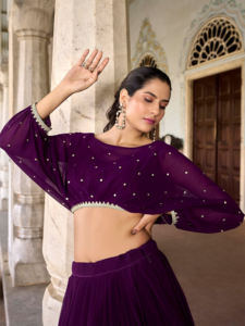 TRENDMALLS Georgette Paillettes Broderie Travail Lehenga Crop Top Semi Stitch Lehenga avec Unstitch Crop Top (L288-Purple) - Product Image 5