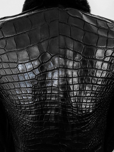 Chaqueta Bomber de Cuero Vacuno de Color Personalizado de Lujo con Impermeabilización y Protección Contra el Viento Ecológica para Moda Unisex de Invierno - Product Image 4