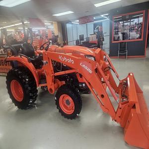 รถแทรกเตอร์ขนาดกะทัดรัดสำหรับ L2502HST Kubota ล้อ2WD จัดส่งรวดเร็วพร้อมส่วนประกอบหลักและกระปุกเกียร์ - Product Image 5