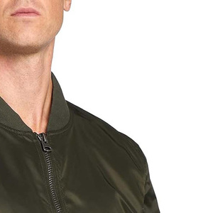 แจ็กเก็ตบอมเบอร์สำหรับผู้ชายเสื้อแจ็กเก็ตกันลมโพลีเอสเตอร์ออกแบบโลโก้ได้ตามต้องการ - Product Image 6